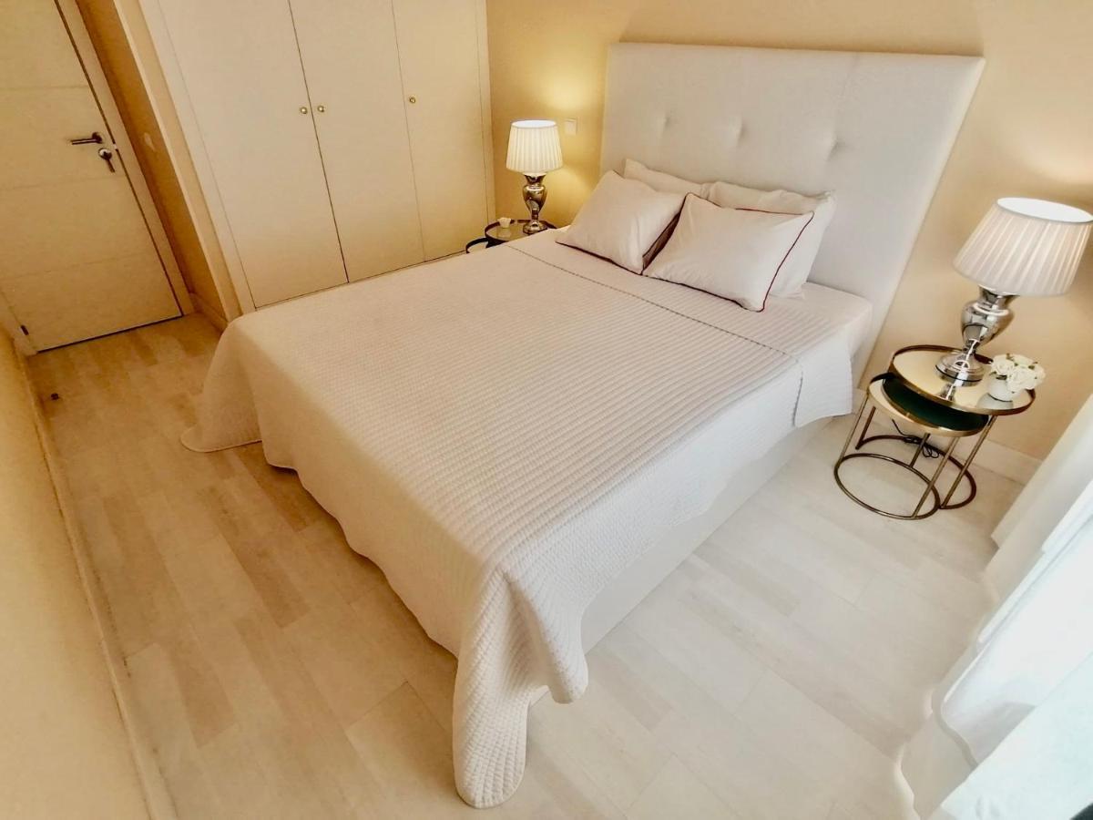 Beachfront Seaview Litoralmar Apt, Fast Wifi, Airco, Pool, Private Parking Portimão Buitenkant foto