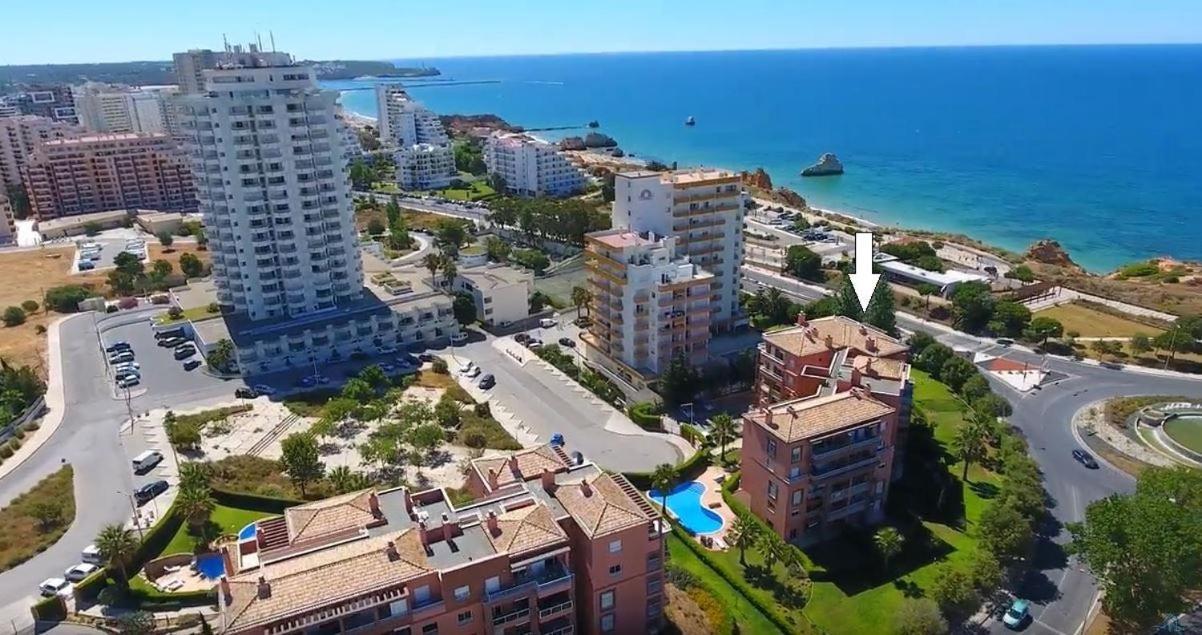 Beachfront Seaview Litoralmar Apt, Fast Wifi, Airco, Pool, Private Parking Portimão Buitenkant foto