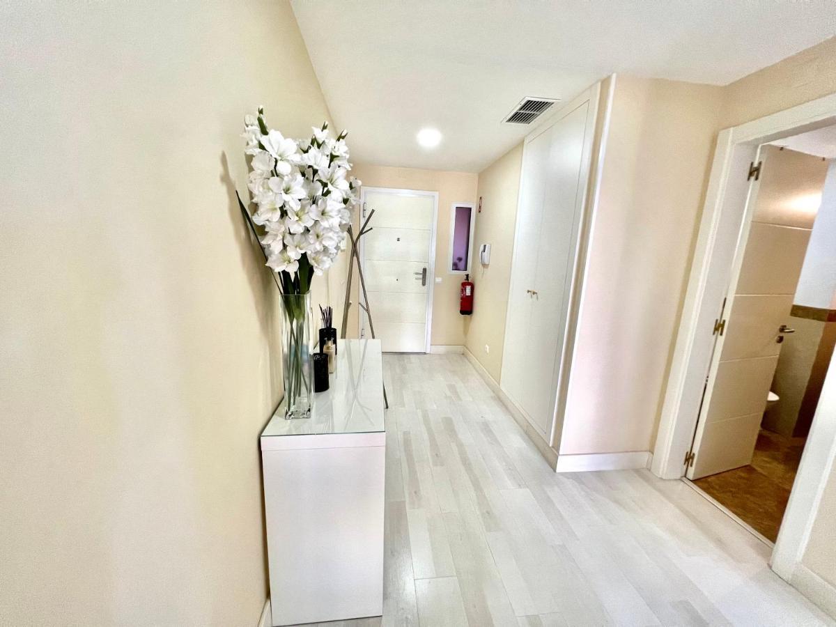 Beachfront Seaview Litoralmar Apt, Fast Wifi, Airco, Pool, Private Parking Portimão Buitenkant foto