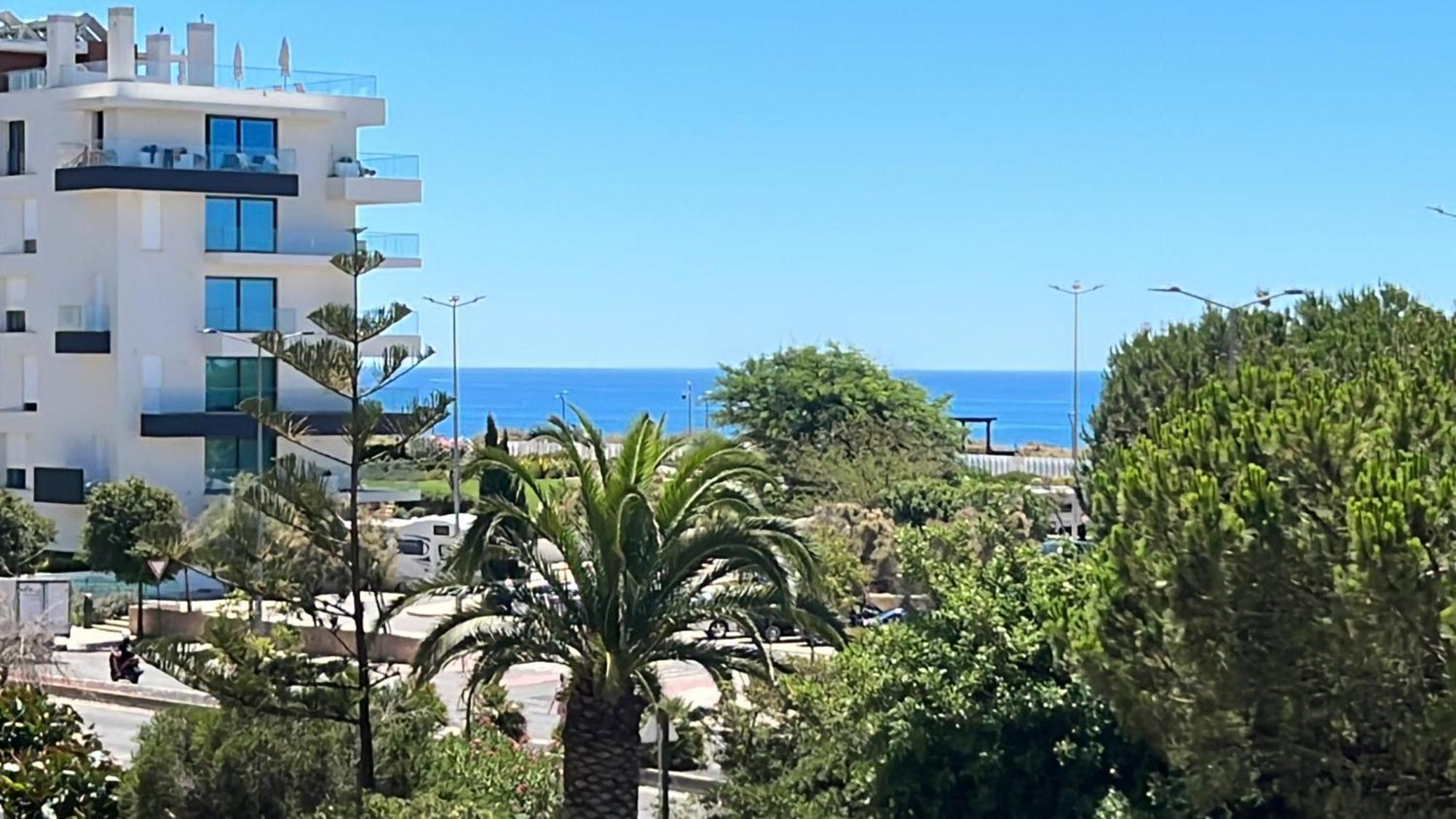 Beachfront Seaview Litoralmar Apt, Fast Wifi, Airco, Pool, Private Parking Portimão Buitenkant foto